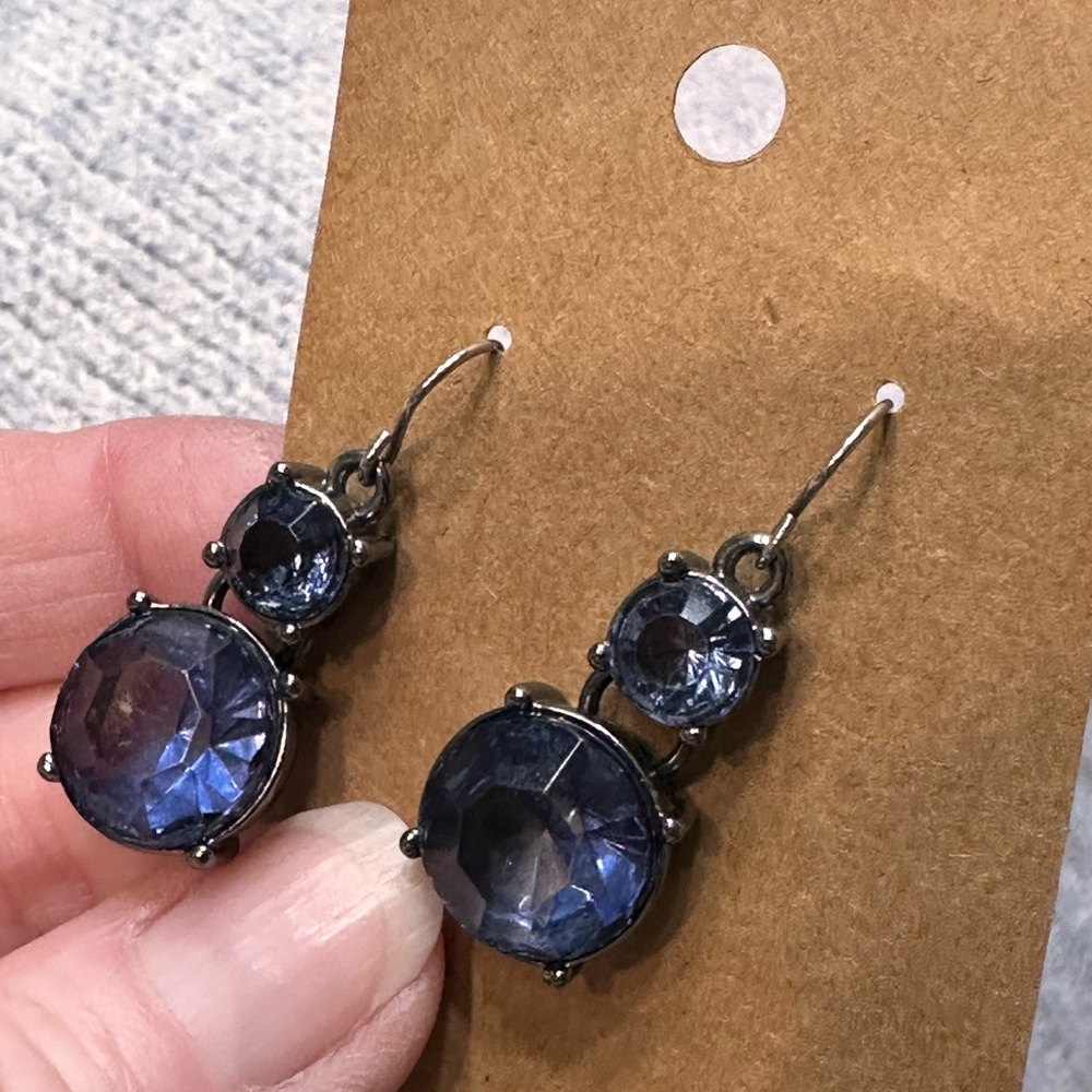 Dark Blue rhinestone Drop pierced Earrings - Picture 3 of 5